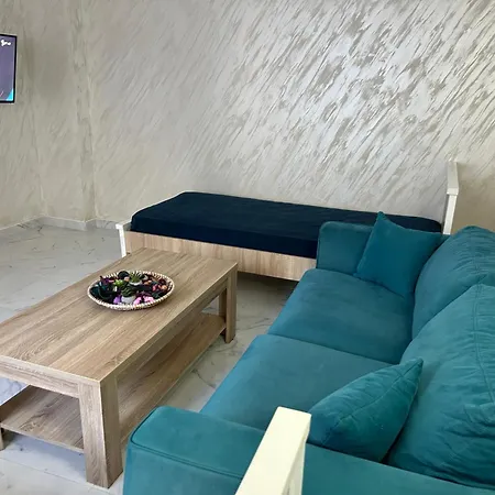 Apartment Sweet White In *